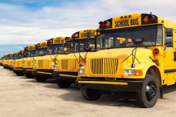 depositphotos school bus 52559355 xl